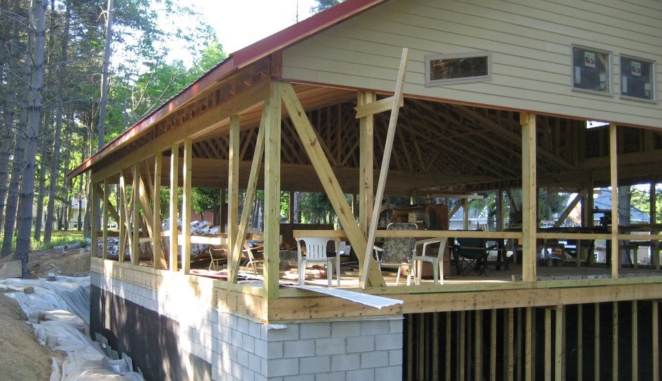 The Straw House I Built