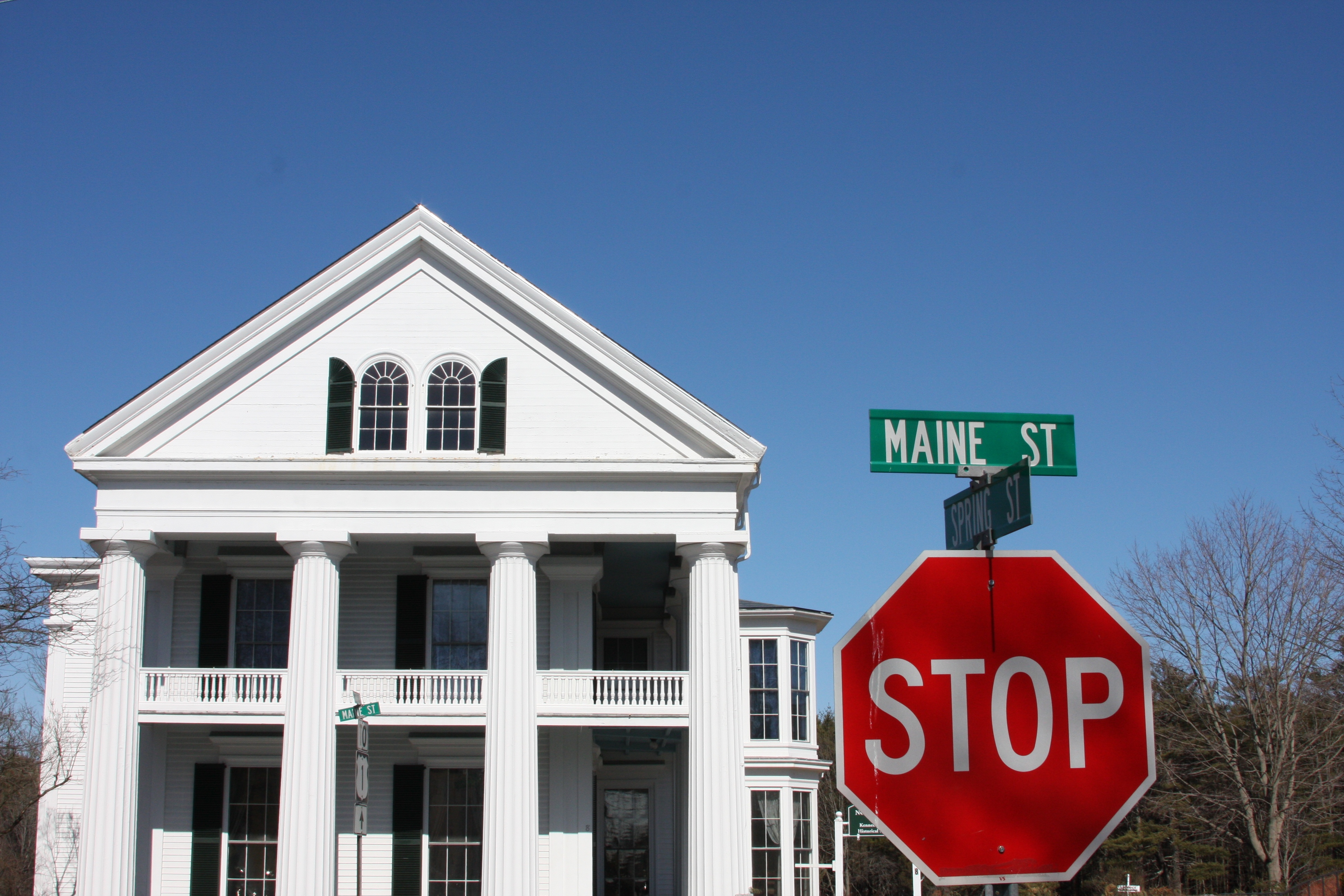 Two non-southern states of mind